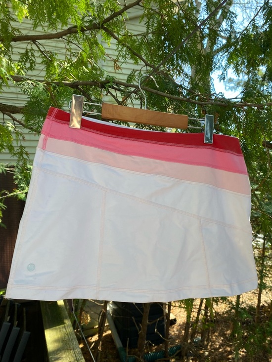 lululemon athletica Dresses & Skirts - Lululemon White Reversible Skirt with Pink & Red Waistband Vintage Tennis